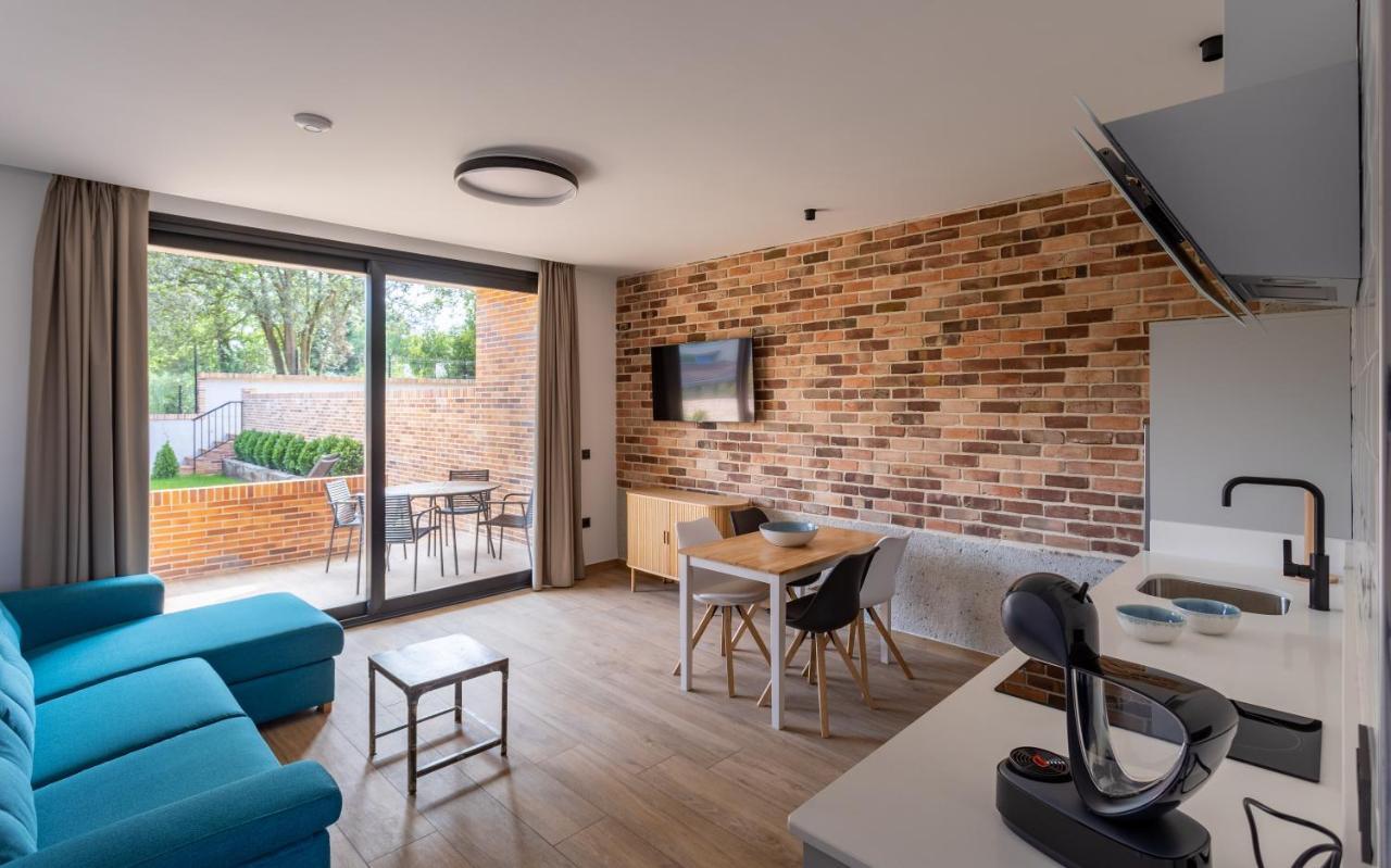 Alma Marina Apartamentos 擞莫 外观 照片